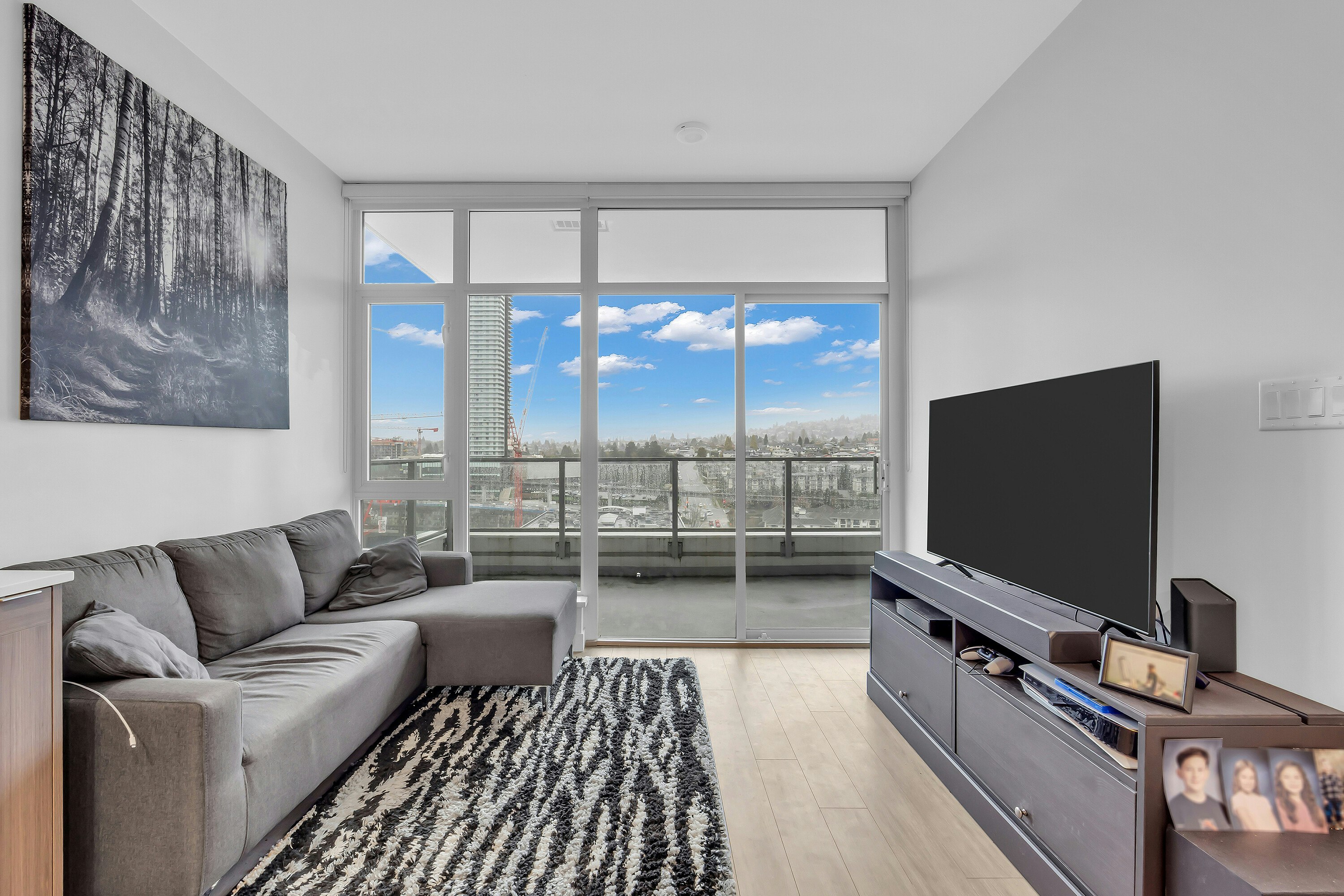 1805-2351 Beta Avenue, Burnaby, BC, V5C 0M2 - 4