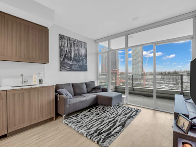 1805-2351 Beta Avenue - 5