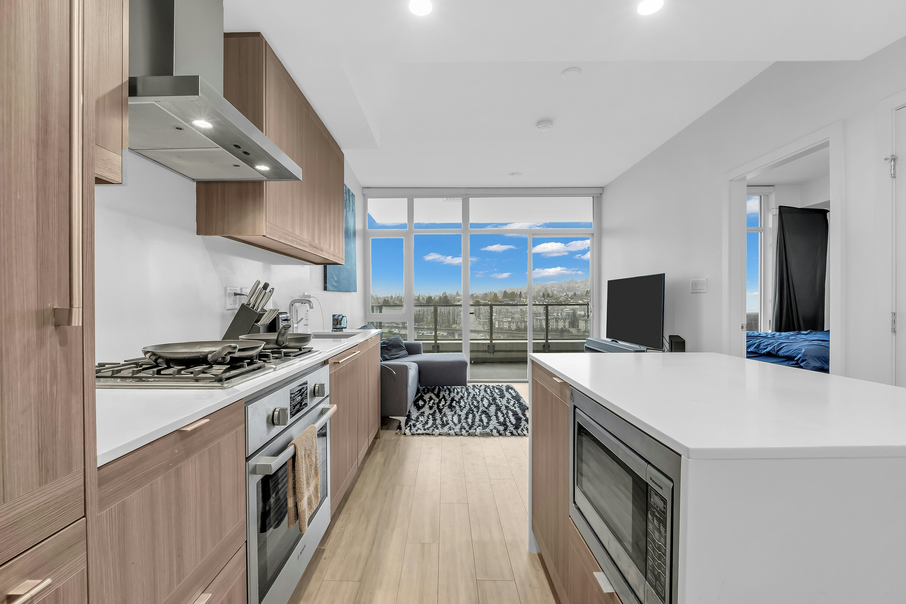 1805-2351 Beta Avenue, Burnaby, BC, V5C 0M2 - 8