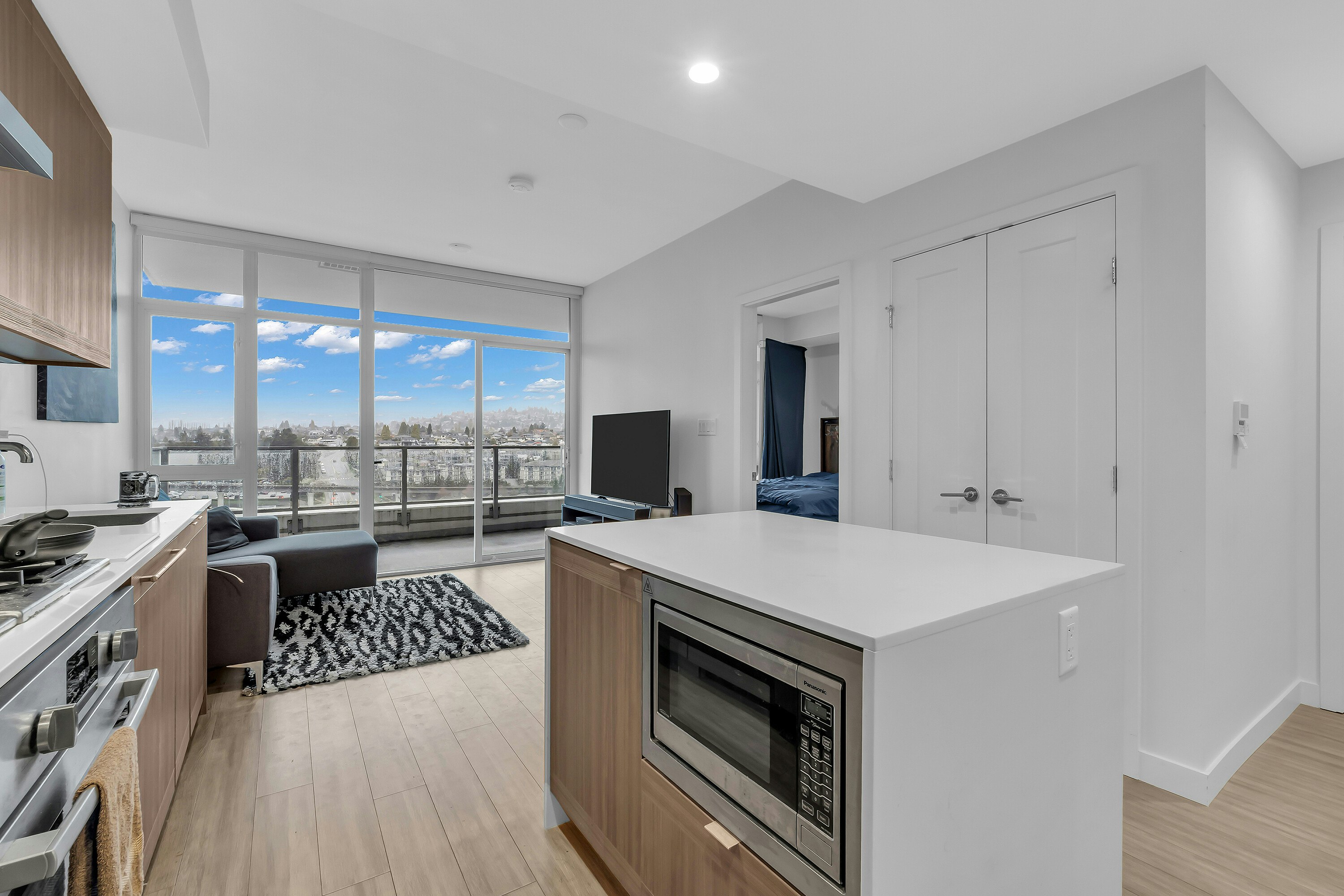 1805-2351 Beta Avenue, Burnaby, BC, V5C 0M2 - 2