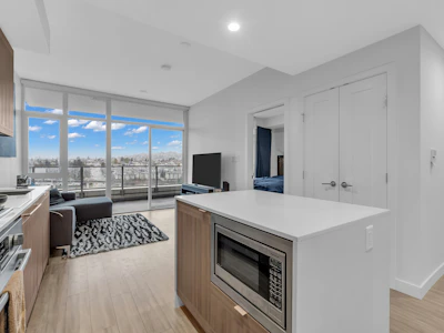 1805-2351 Beta Avenue - 2