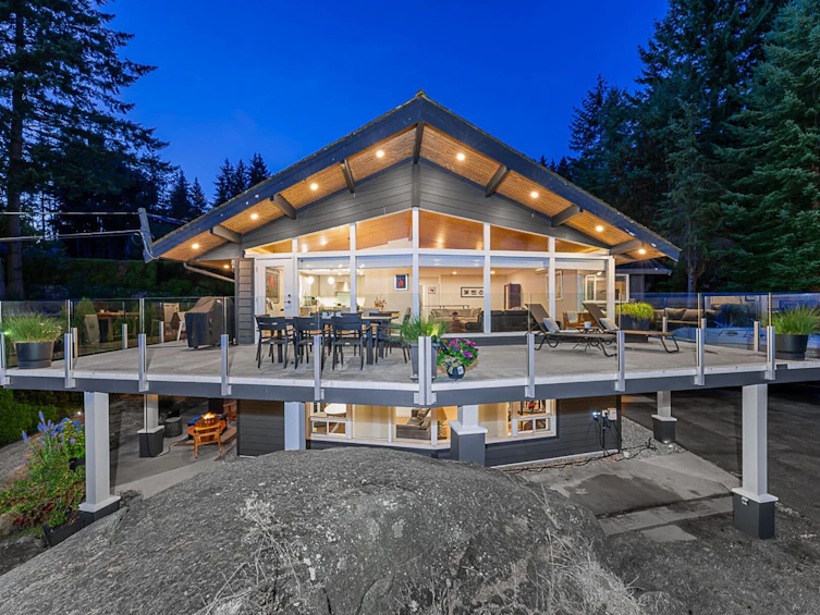 4375 Woodcrest Road, West Vancouver, BC, V7S 2V9 - 7