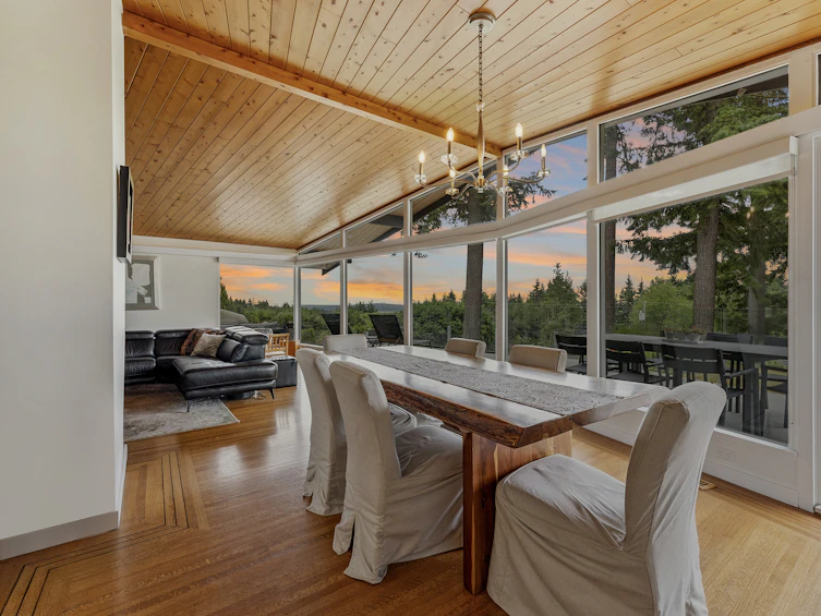 4375 Woodcrest Road, West Vancouver, BC, V7S 2V9 - 9