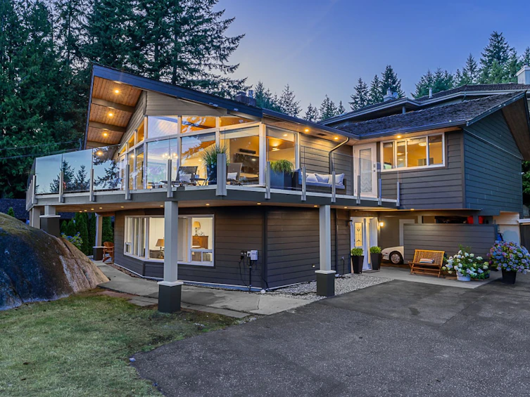4375 Woodcrest Road, West Vancouver, BC, V7S 2V9 - 11