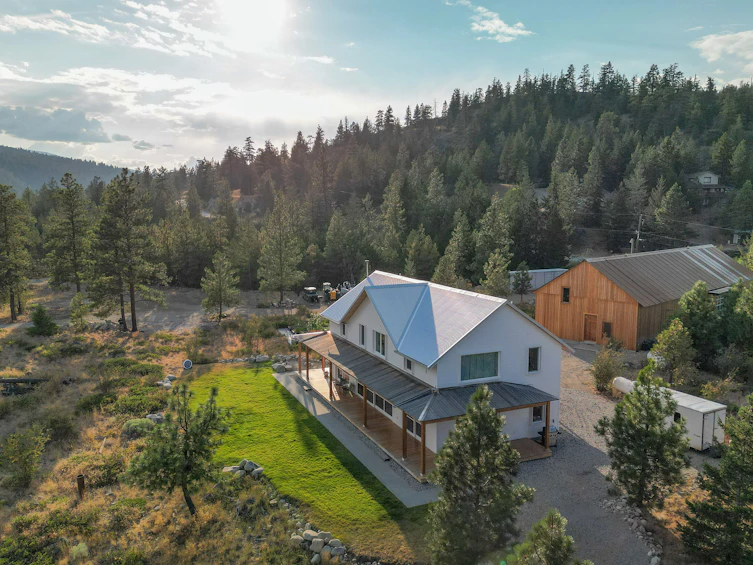 8025 Princeton Summerland Road, Summerland, BC, V0H 1Z8 - 26