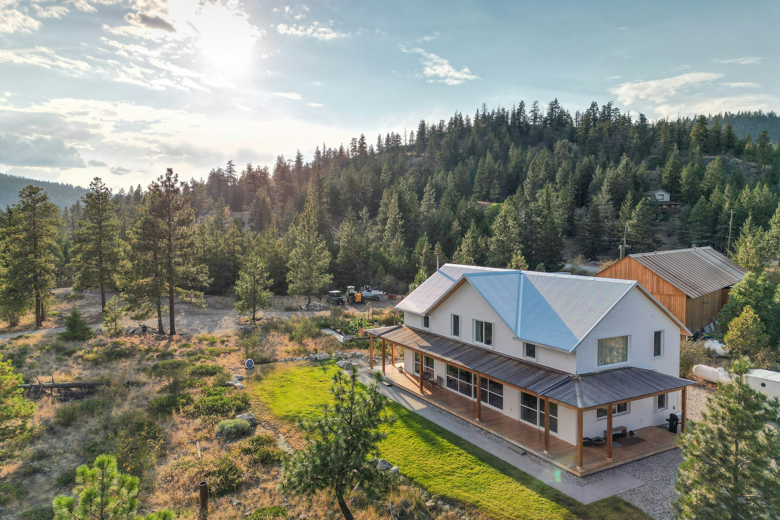 8025 Princeton Summerland Road, Summerland, BC, V0H 1Z8 - 25