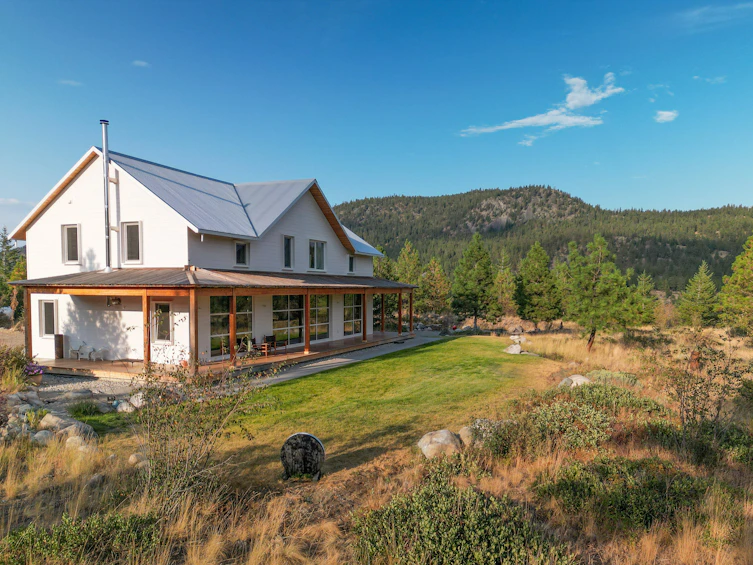 8025 Princeton Summerland Road, Summerland, BC, V0H 1Z8 - 23