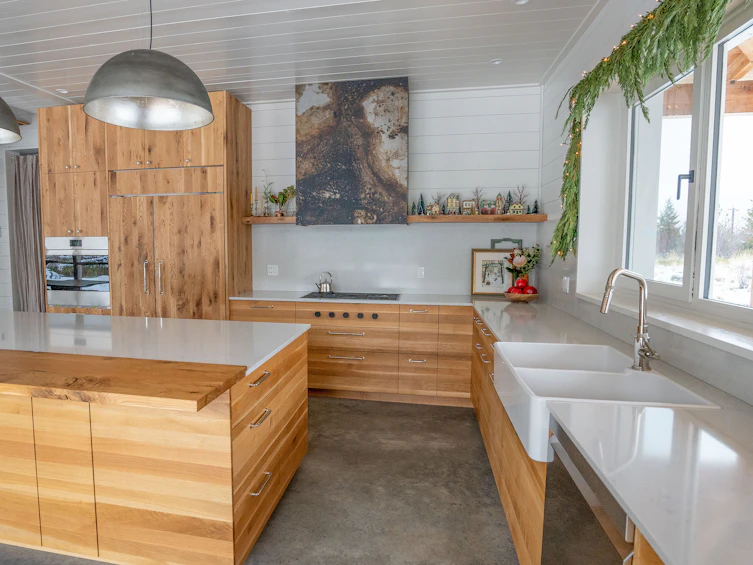 8025 Princeton Summerland Road, Summerland, BC, V0H 1Z8 - 11