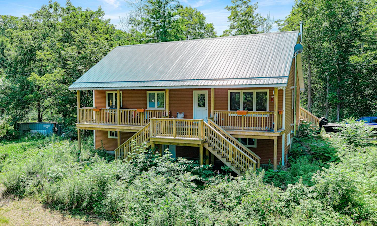 824 Buck Hollow Lane