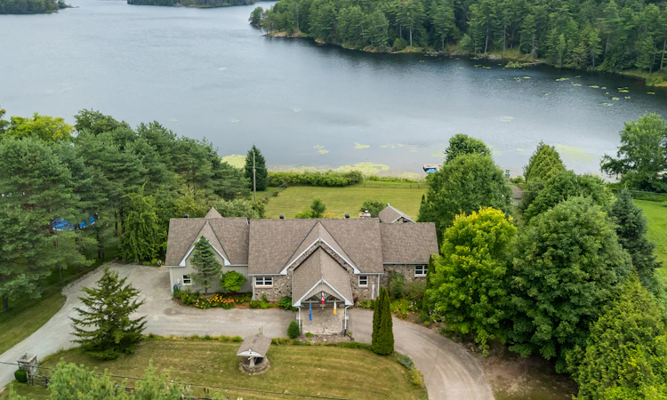 43 Temperance Lake Road