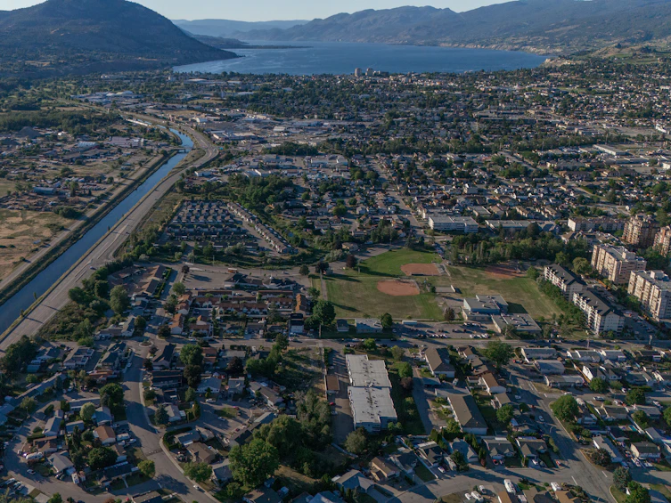 274 Kinney Avenue, Penticton, BC - 18