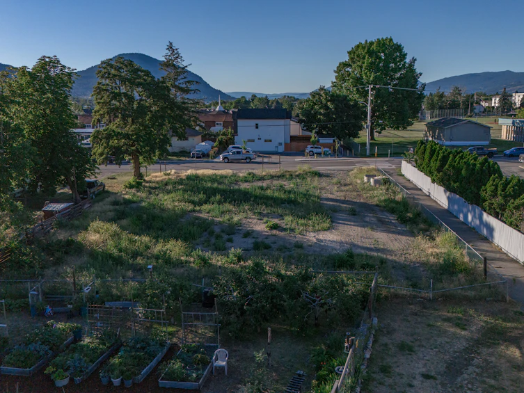 274 Kinney Avenue, Penticton, BC - 14