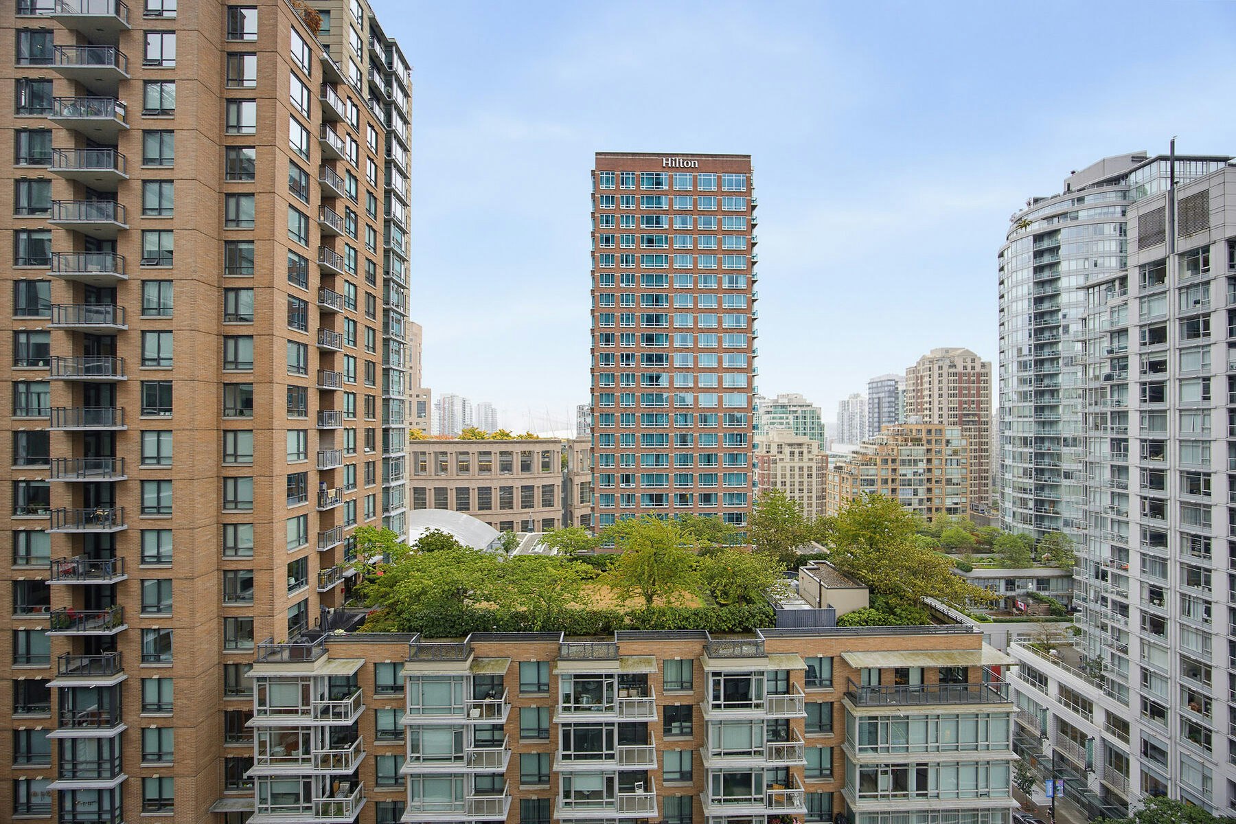 1611-777 Richards Street, Vancouver, BC, V6B 0M6 - 24