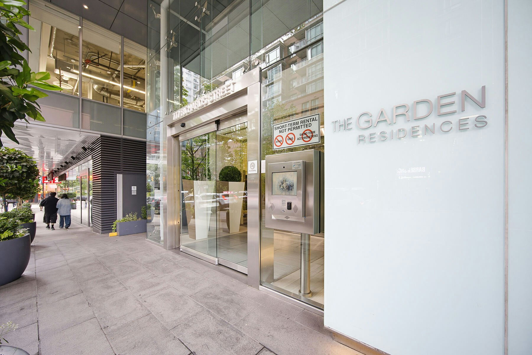 1611-777 Richards Street, Vancouver, BC, V6B 0M6 - 3