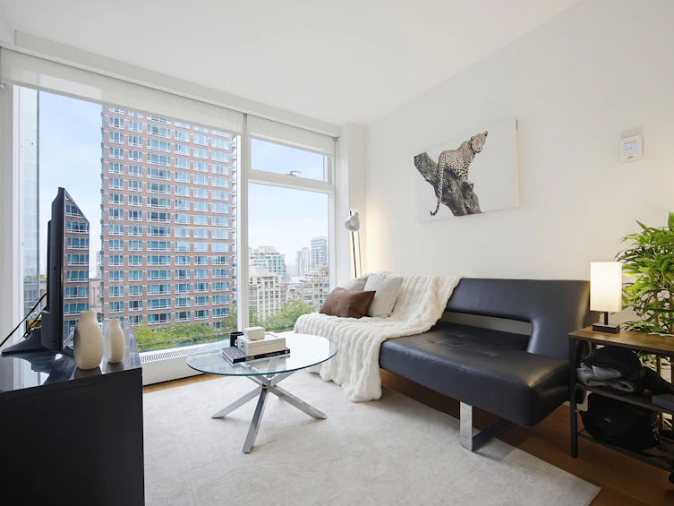 1611-777 Richards Street, Vancouver, BC, V6B 0M6 - 12