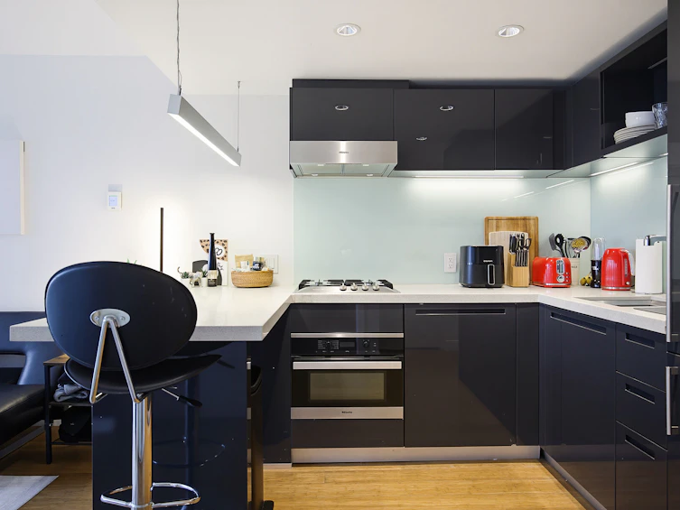 1611-777 Richards Street, Vancouver, BC, V6B 0M6 - 7