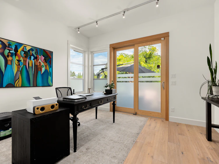 519 Metcalfe Avenue, Kelowna, BC, V1W 4W5 - 30