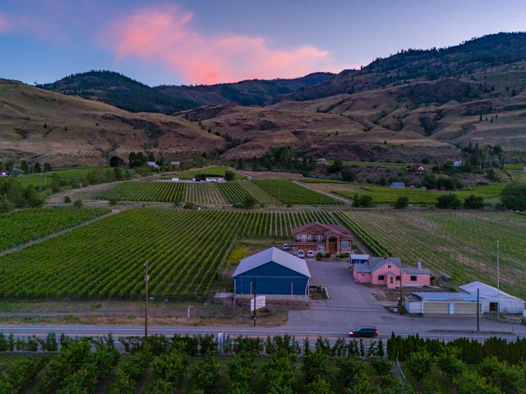 4564 97 Highway, Oliver, BC, V0H 1T1 - 10