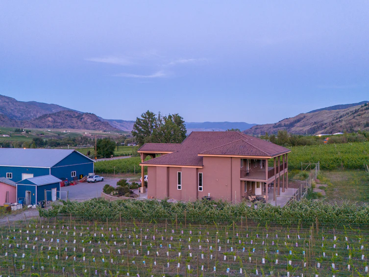 4564 97 Highway, Oliver, BC, V0H 1T1 - 18