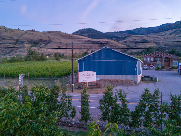 4564 97 Highway, Oliver, BC, V0H 1T1 - 23