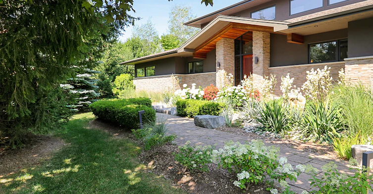 4 Holly Court, Collingwood, ON, L9Y 5G5