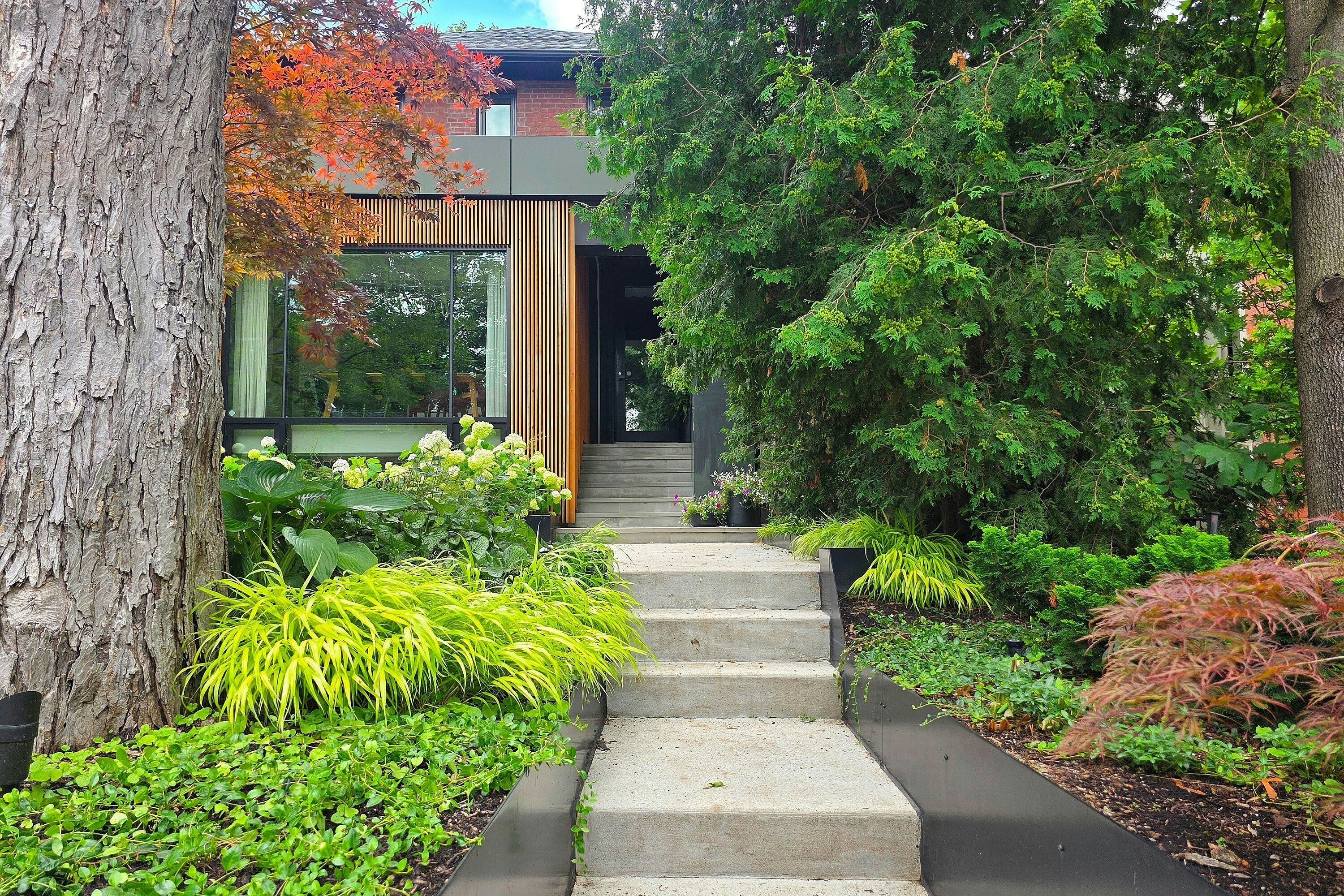 94 Walker Avenue, Toronto, ON, M4V 1G2