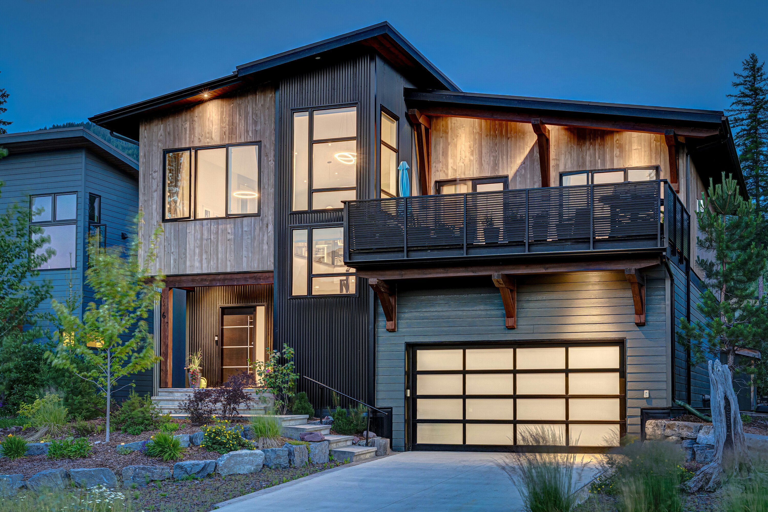 6 Piedmont Drive, Fernie, BC, V0B 1M4