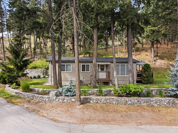 22-4075 Mcclain Road, Kelowna, BC, V1W 4R4