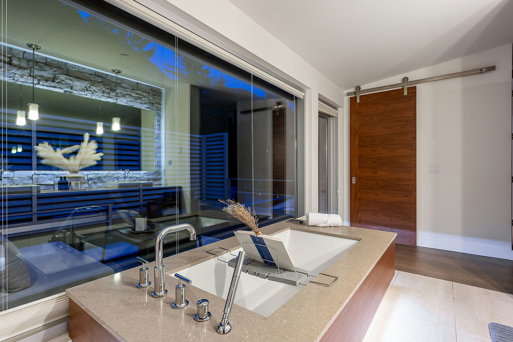 53 Brunswick Beach Road, West Vancouver, BC, V0N 2E0 - 37