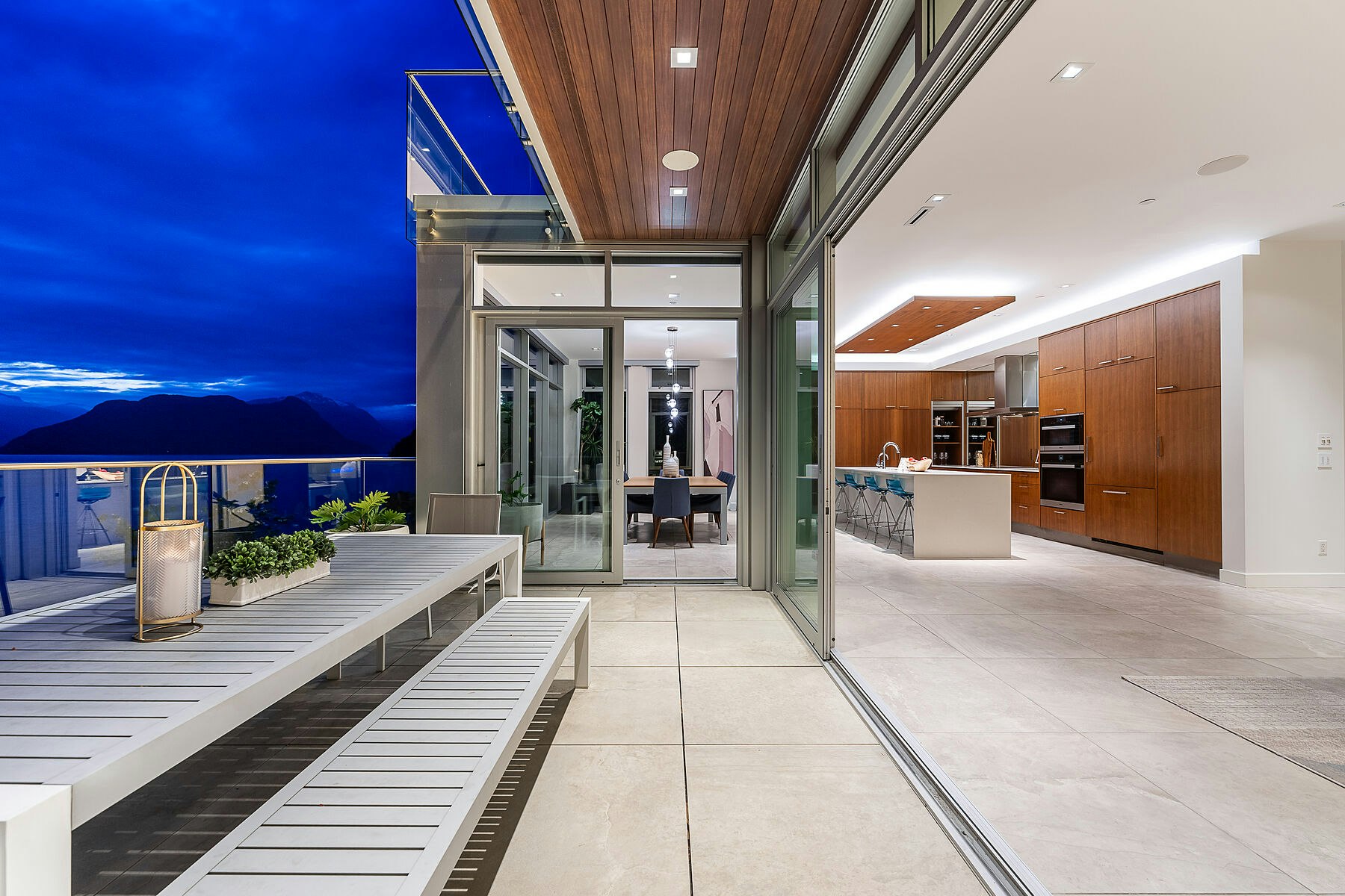 53 Brunswick Beach Road, West Vancouver, BC, V0N 2E0 - 14