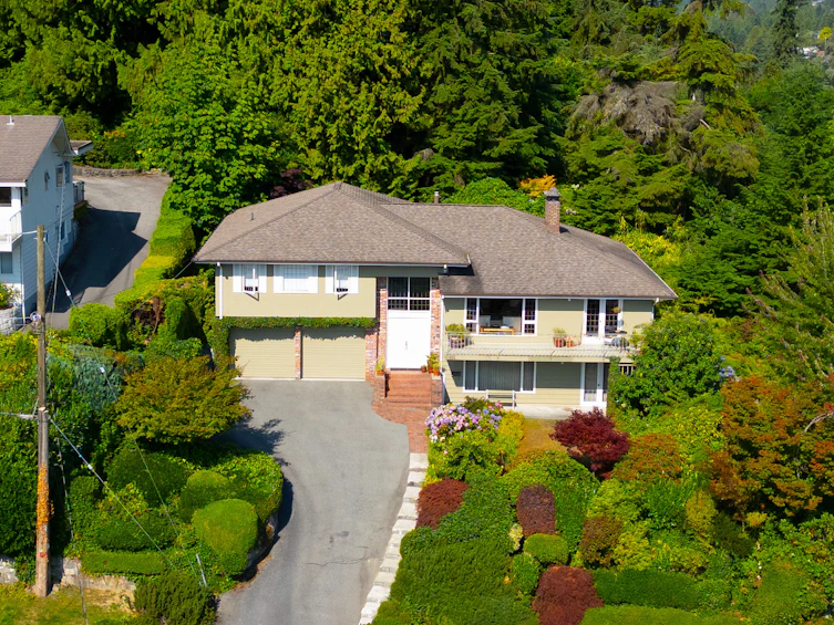 805 Younette Drive, West Vancouver, BC, V7T 1T1 - 56