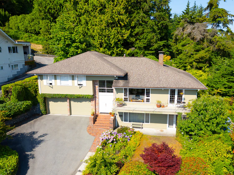 805 Younette Drive, West Vancouver, BC, V7T 1T1 - 3