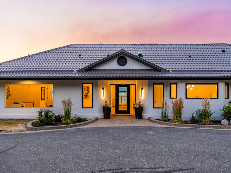 1090 Camp Road, Lake Country, BC, V4V 2H4 - 100
