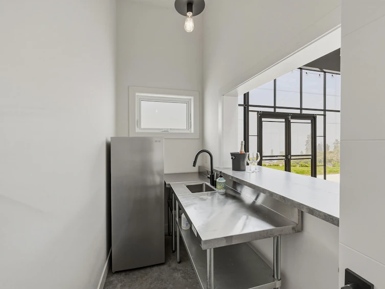 1090 Camp Road, Lake Country, BC, V4V 2H4 - 72
