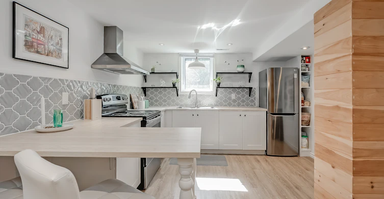 12 Peel Street S, Hamilton, ON, L9H 3E2 - 12