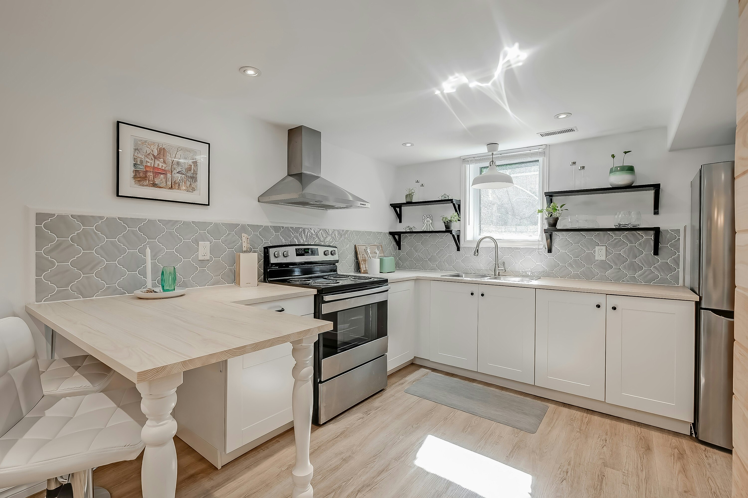 12 Peel Street S, Hamilton, ON, L9H 3E2 - 13