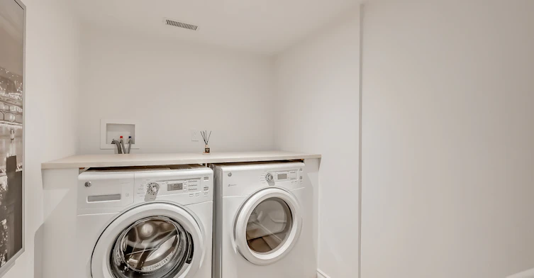 12 Peel Street S, Hamilton, ON, L9H 3E2 - 11