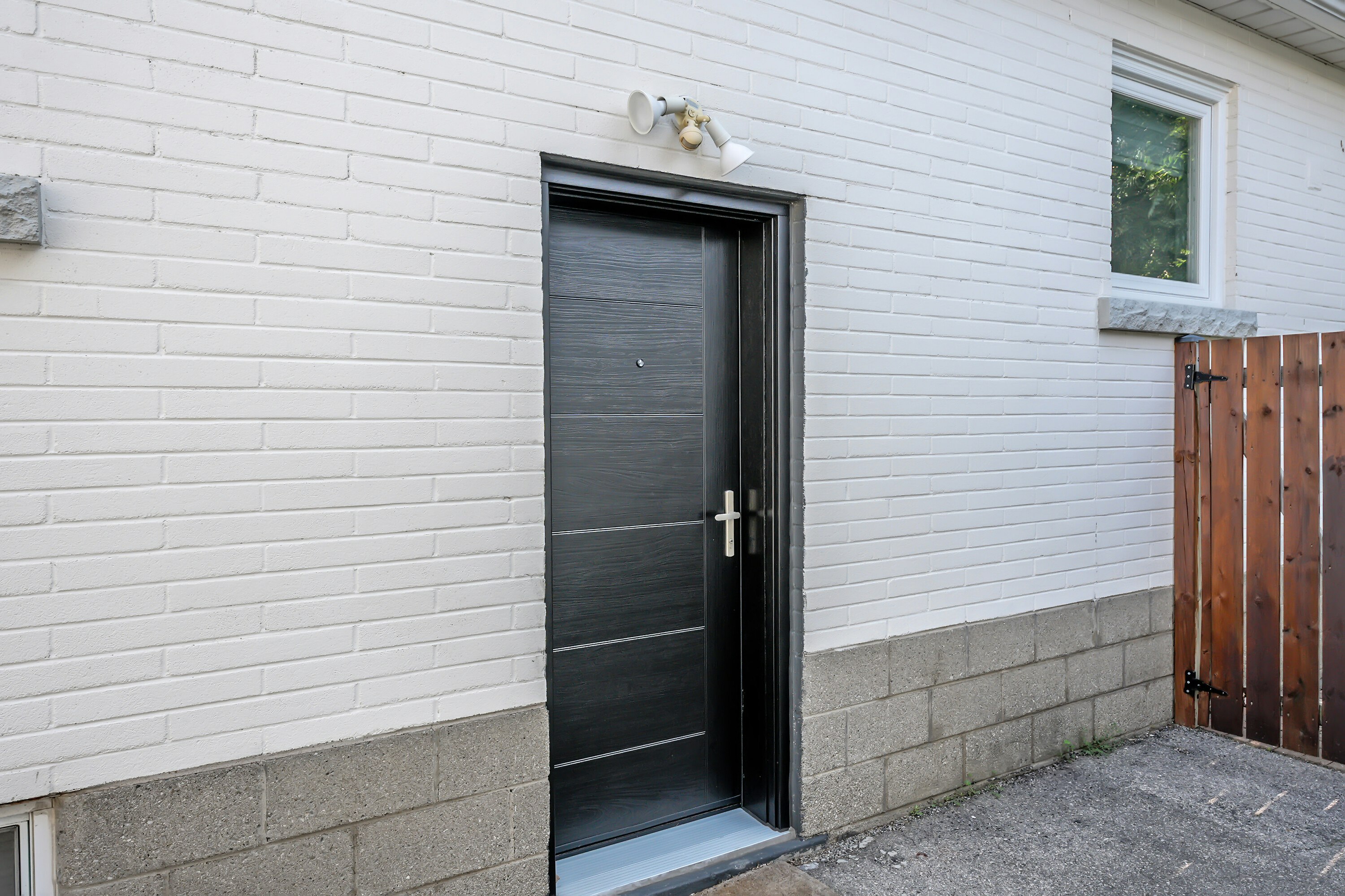 12 Peel Street S, Hamilton, ON, L9H 3E2 - 8