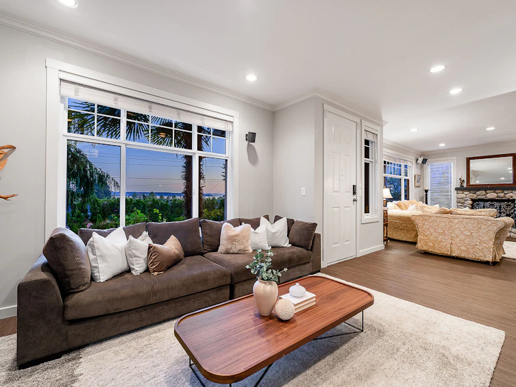 1075 Esplanade Avenue, West Vancouver, BC, V7T 1G2 - 13