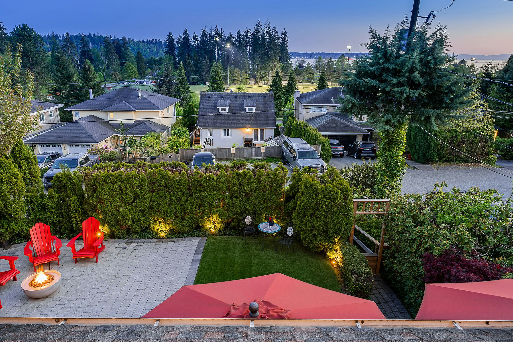 1075 Esplanade Avenue, West Vancouver, BC, V7T 1G2 - 4
