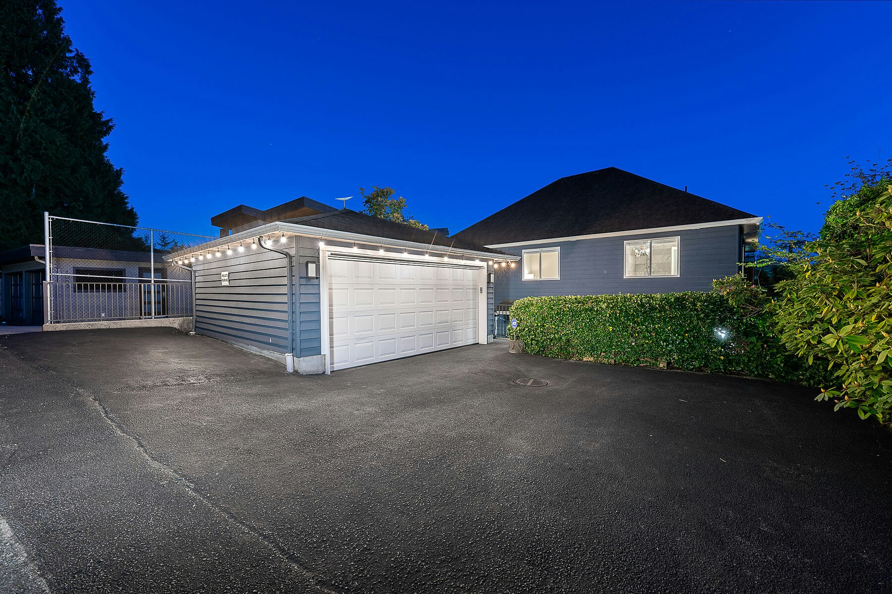 1075 Esplanade Avenue, West Vancouver, BC, V7T 1G2 - 33