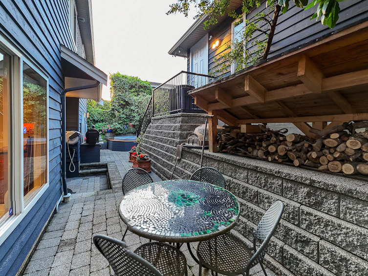 1075 Esplanade Avenue, West Vancouver, BC, V7T 1G2 - 35