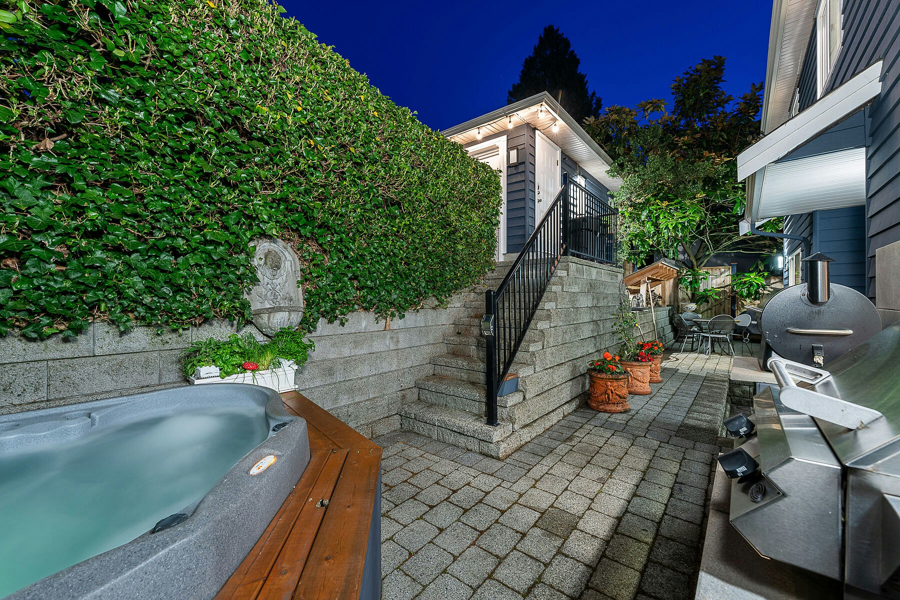 1075 Esplanade Avenue, West Vancouver, BC, V7T 1G2 - 32