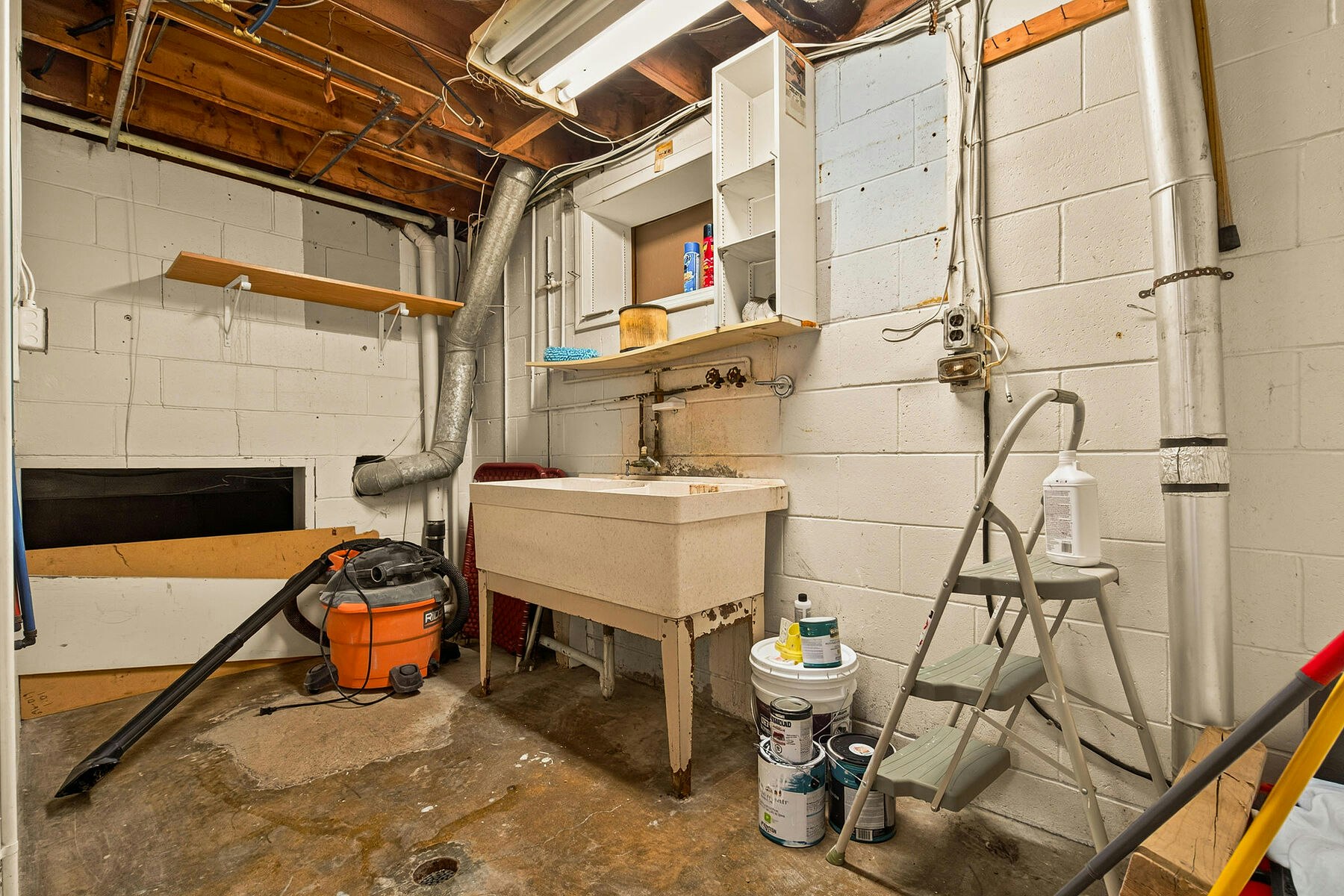 7 Delmar Drive, Hamilton, ON, L9C 1J2 - 44