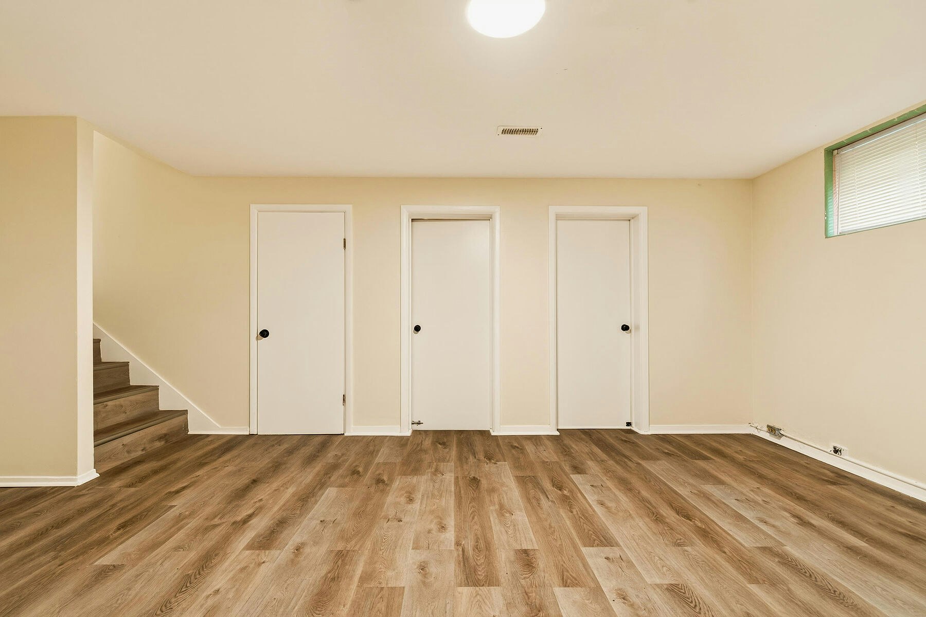 7 Delmar Drive, Hamilton, ON, L9C 1J2 - 40