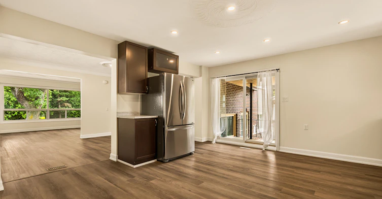 7 Delmar Drive, Hamilton, ON, L9C 1J2 - 23