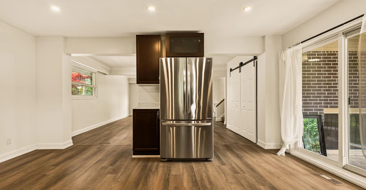 7 Delmar Drive, Hamilton, ON, L9C 1J2 - 27