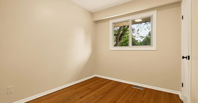 7 Delmar Drive, Hamilton, ON, L9C 1J2 - 29