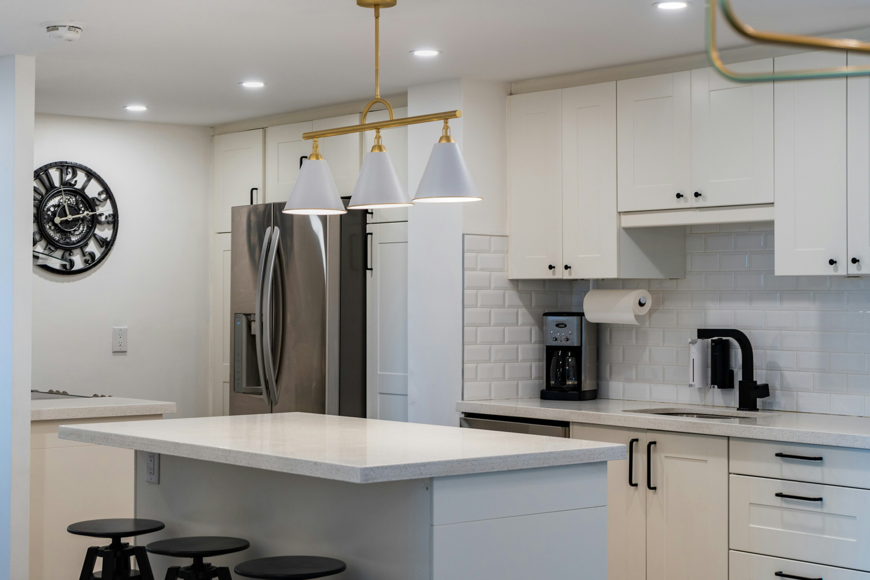 1110-812 Burnhamthorpe Road, Toronto, ON, M9C 4W1