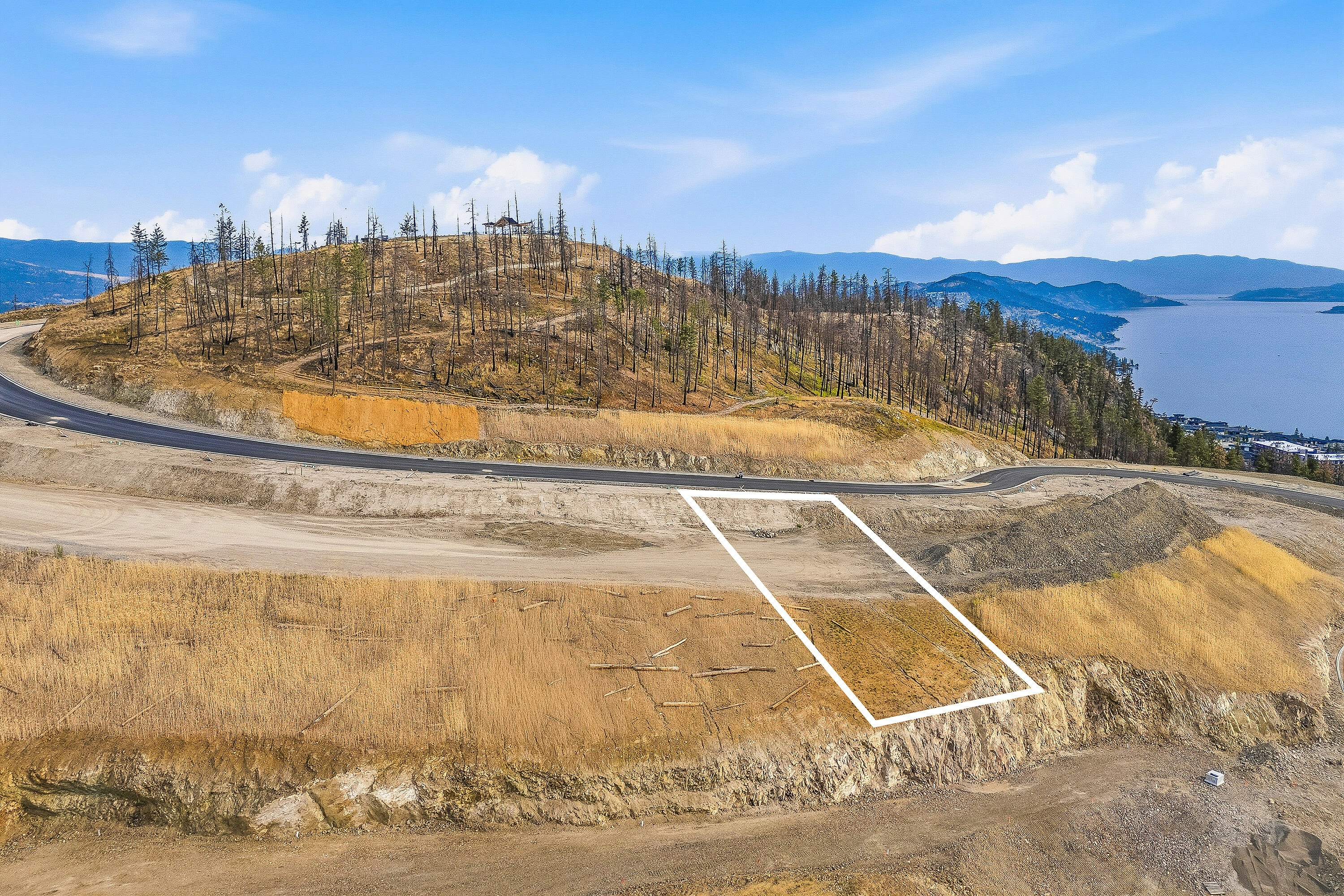 10380 Beacon Hill Drive, Lake Country, BC, V4V 0A9 - 7
